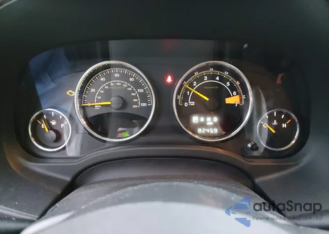 2016 Jeep Compass Latitude z USA, uszkodzony, nr VIN 1C4NJDEB7GD785544